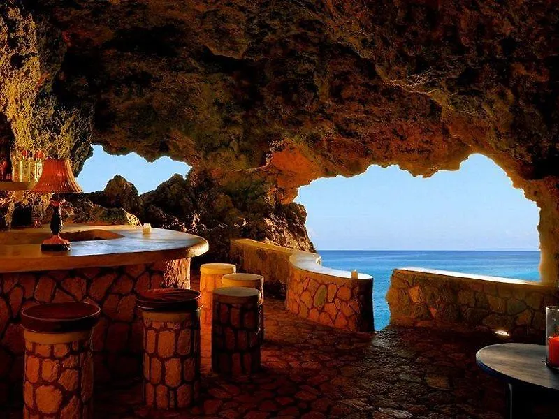 The Caves Hotel Negril Resort