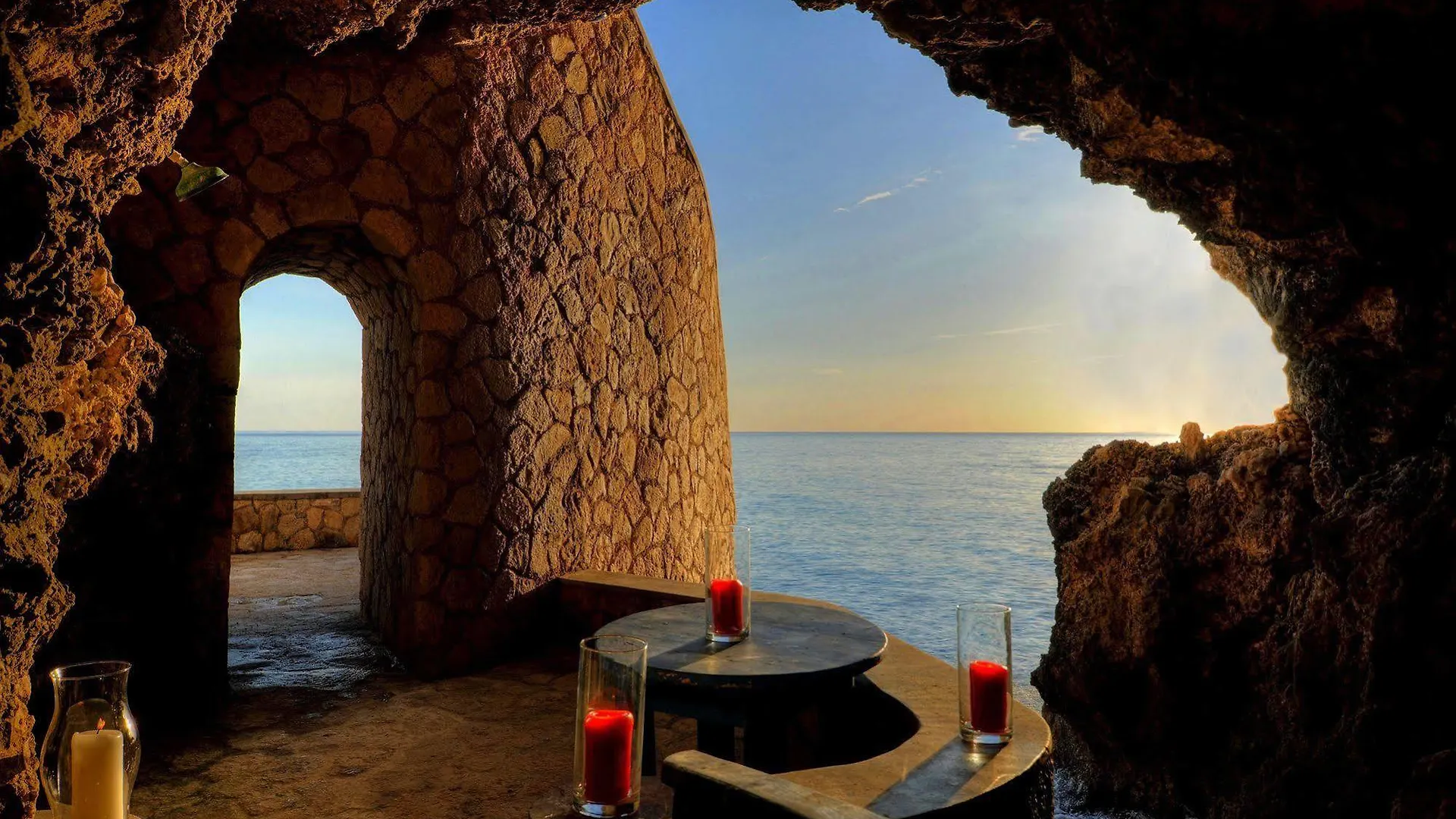 The Caves Hotel Negril
